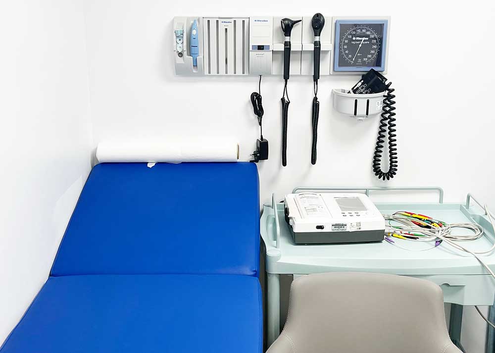 Al-Khobar Medical Complex, Al-Khobar, Saudi Arabia Exam Room