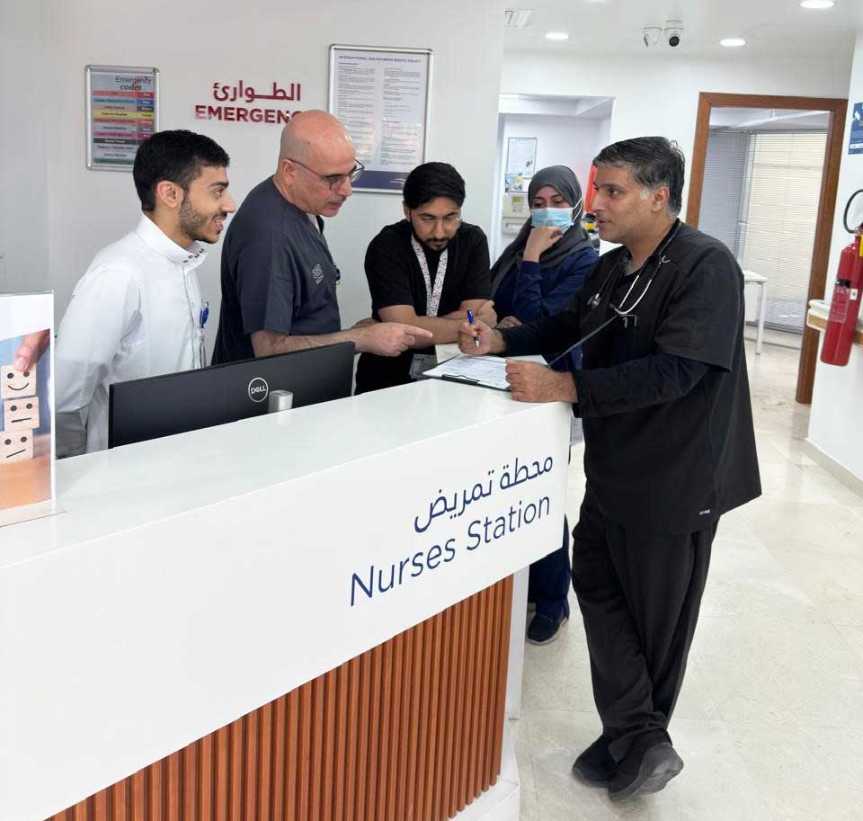 Al-Khobar Medical Complex, Saudi Arabia employees Al-Khobar Medical Complex, Saudi Arabia nurses station